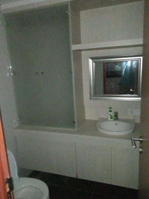 Mg Suite 1Bedroom Apartment By Just Inn Management سيمارانغ المظهر الخارجي الصورة